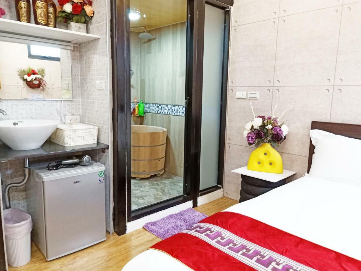 Woju Homestay Đài Nam Ngoại thất bức ảnh