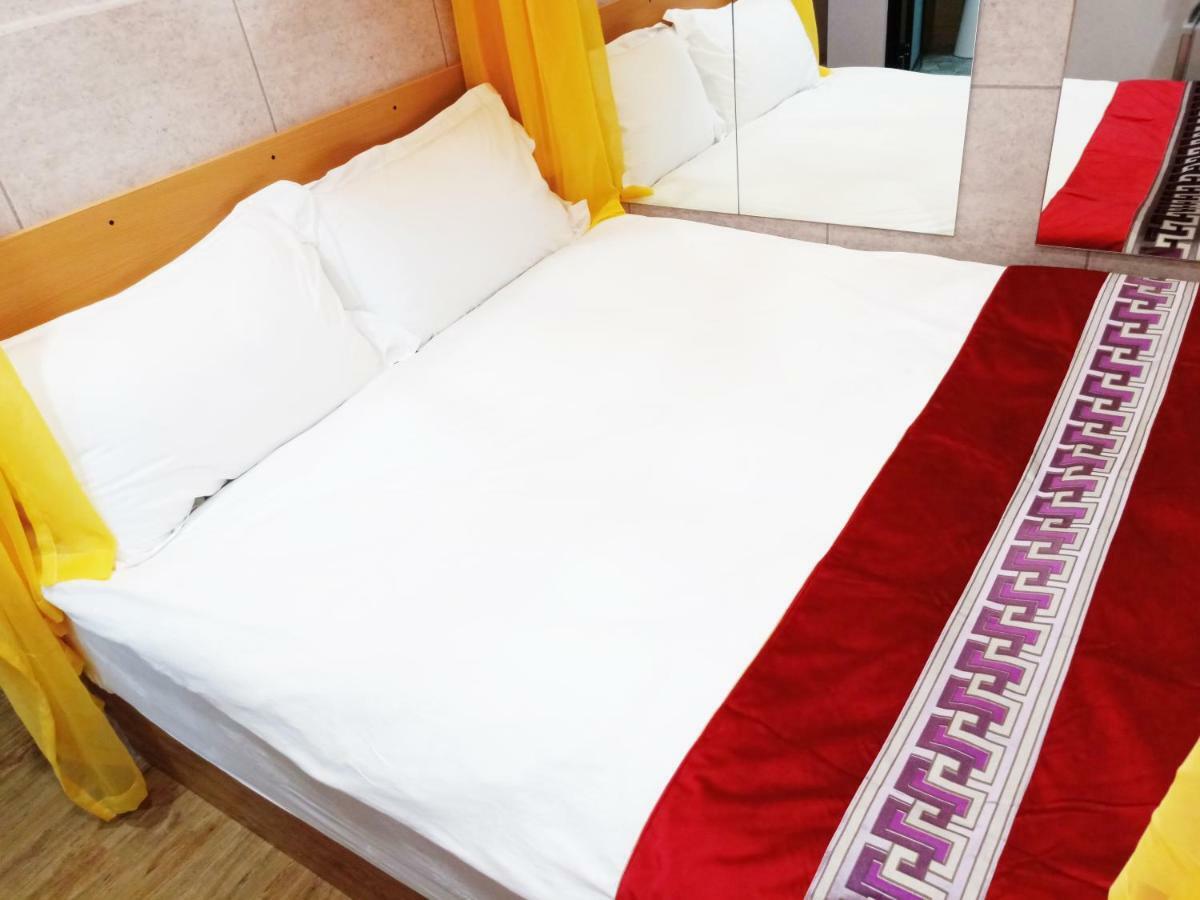 Woju Homestay Đài Nam Ngoại thất bức ảnh